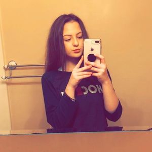 Meet your Posher, Kyla